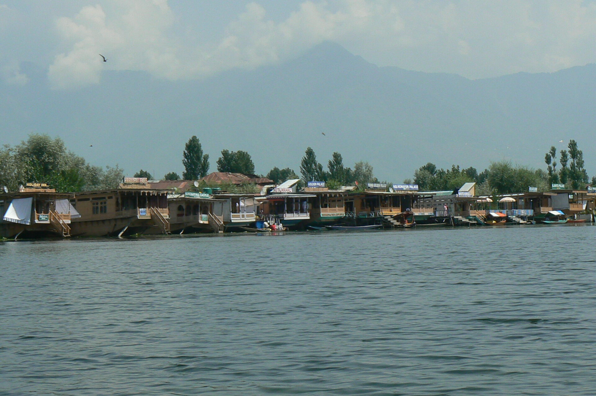 Day 1: Arrive Srinagar (1585 m)